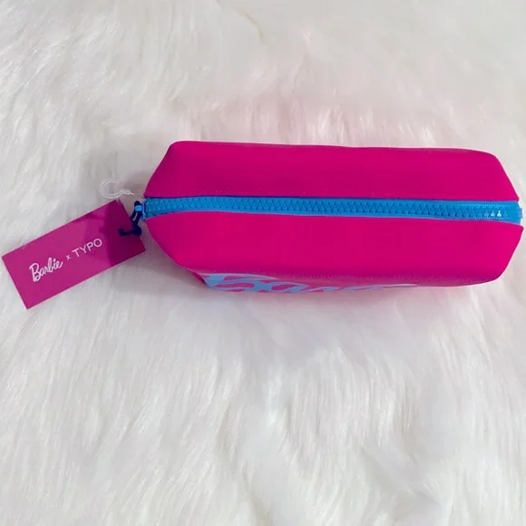 Barbie x Typo Barbie Cosmetic Bag NWT Excellent Condition - Picture 5 of 10